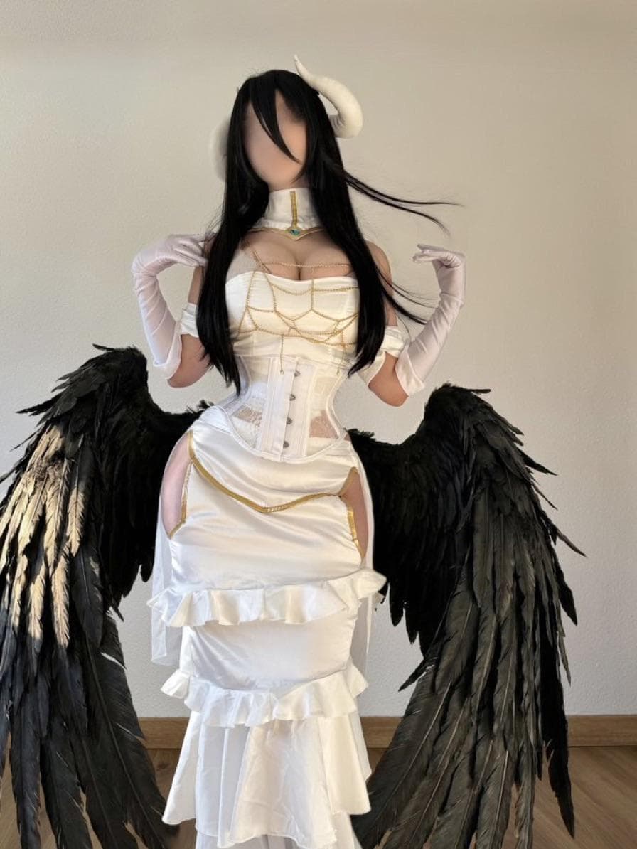【オーバーロード】顔なしのアルベドコスプレが話題に!海外の反応